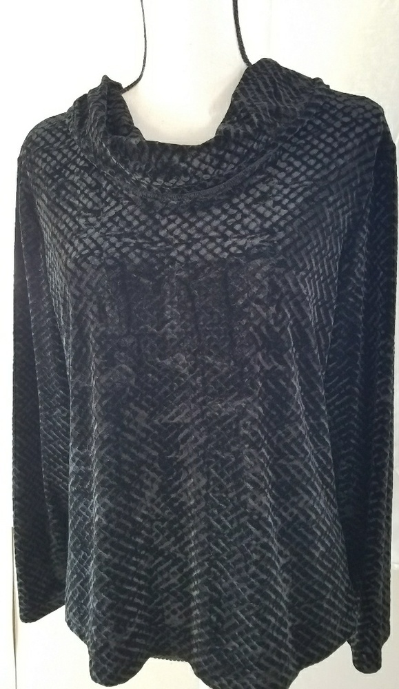 Black velour top